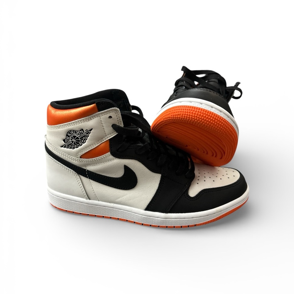 Nike High-Top Sneakers in Black, White, and Orange New NO BOX